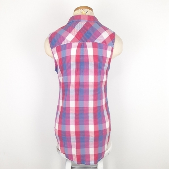 Rails | Gavin Sleeveless Button Up - Picture 6 of 10